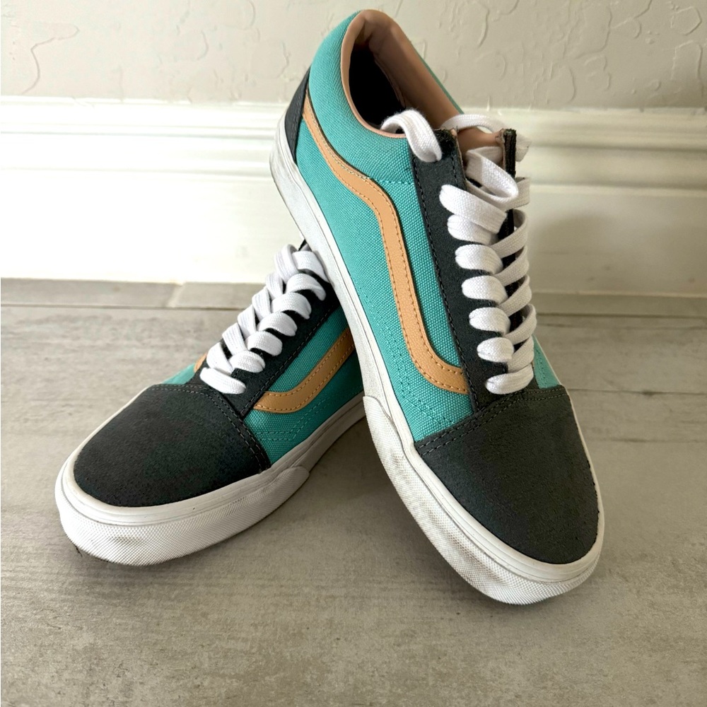 Vans shoes